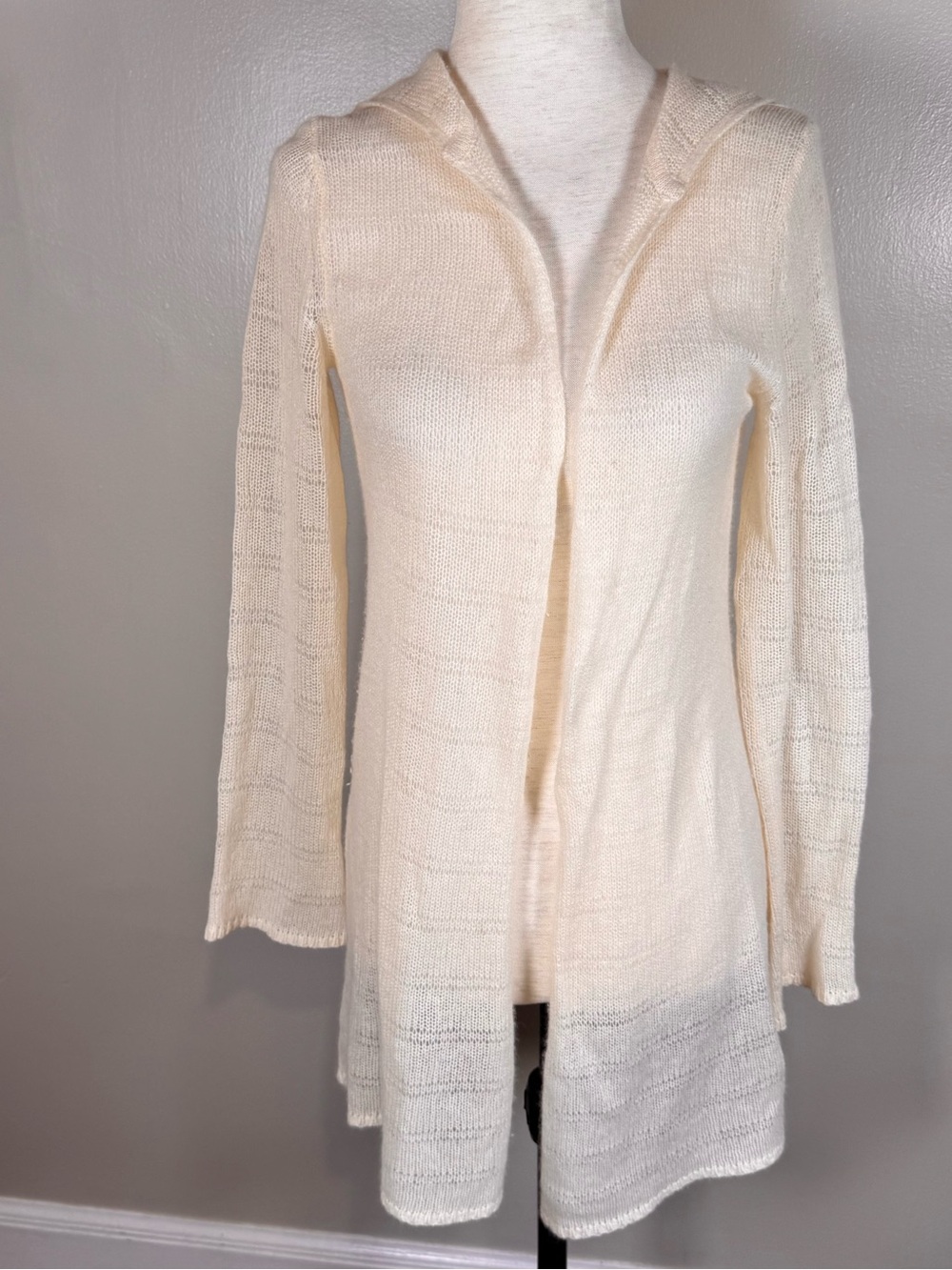 360cashmere Sz XS White 100% Cashmere Hoodie Cardigan Quiet Luxury Thin Sweater